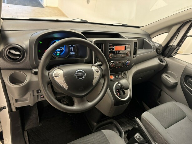 nissan-e-nv200-elektrisitet-2015-big-6