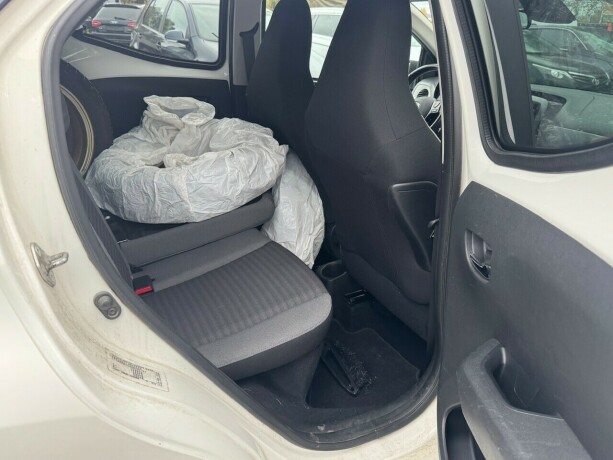 toyota-aygo-bensin-2019-big-9