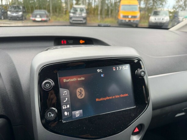 toyota-aygo-bensin-2019-big-14