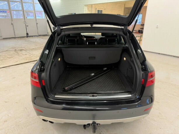 audi-a4-allroad-diesel-2013-big-19