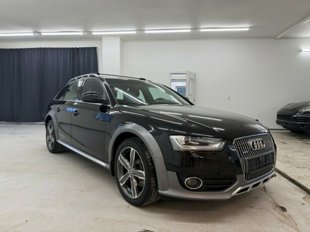 audi-a4-allroad-diesel-2013-big-0