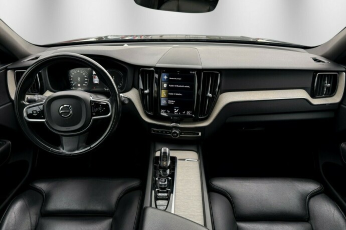 volvo-xc-60-elektrisitetbensin-2018-big-14