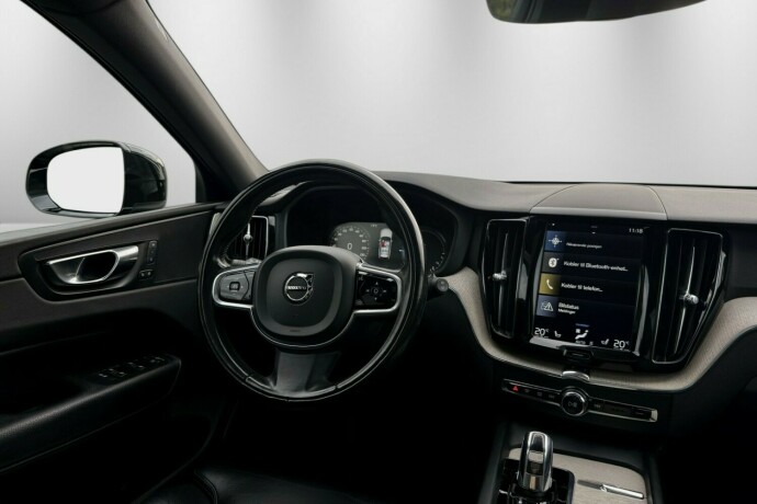 volvo-xc-60-elektrisitetbensin-2018-big-15