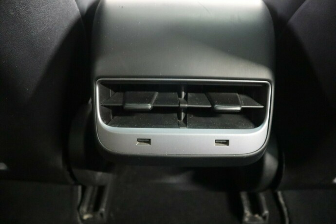 tesla-model-3-elektrisitet-2019-big-23