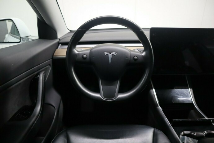 tesla-model-3-elektrisitet-2019-big-22