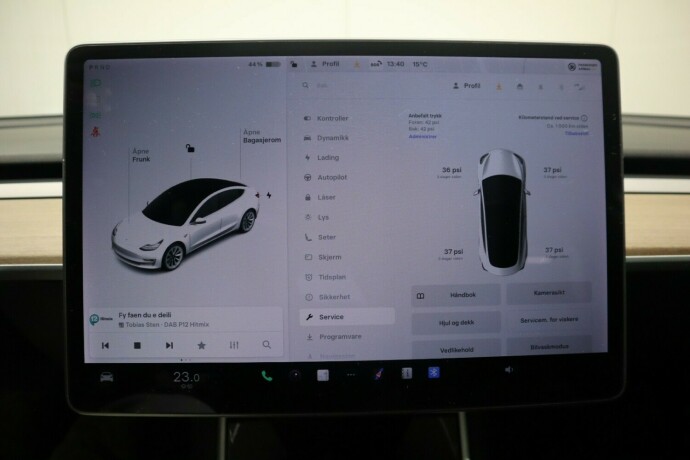 tesla-model-3-elektrisitet-2019-big-33