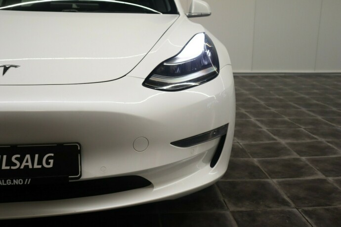 tesla-model-3-elektrisitet-2019-big-7