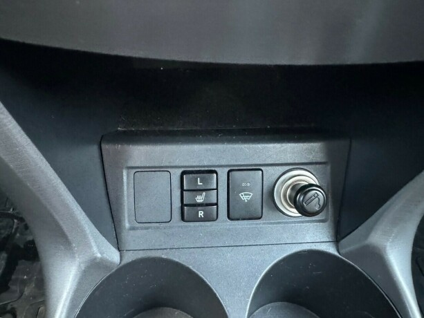 toyota-rav4-diesel-2007-big-17