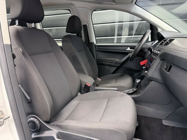 volkswagen-caddy-maxi-bensin-2017-big-15