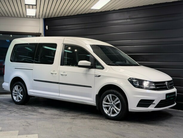 volkswagen-caddy-maxi-bensin-2017-big-9