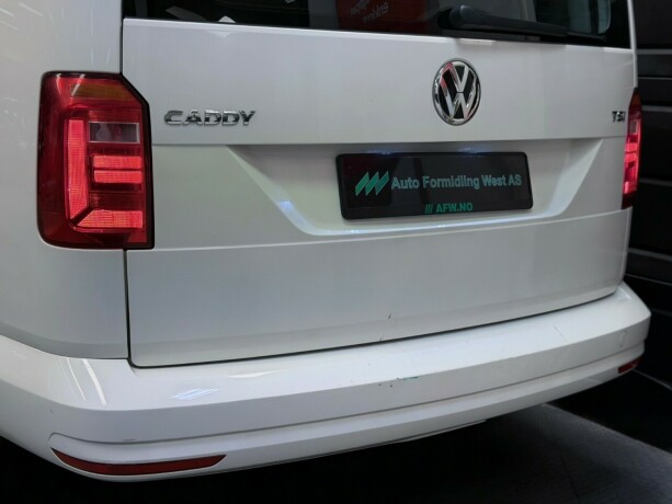 volkswagen-caddy-maxi-bensin-2017-big-6