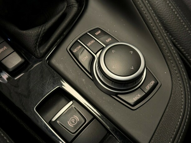 bmw-x1-elektrisitetbensin-2021-big-21