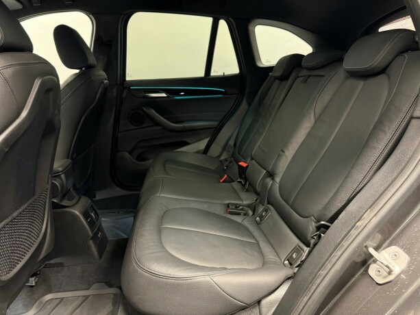 bmw-x1-elektrisitetbensin-2021-big-16