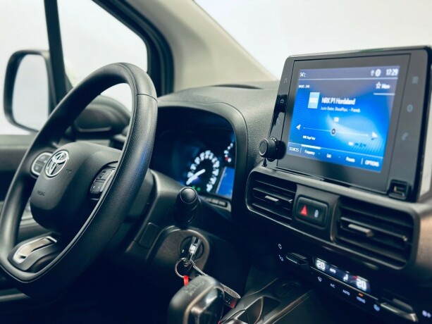 toyota-proace-city-diesel-2020-big-14