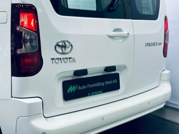 toyota-proace-city-diesel-2020-big-6