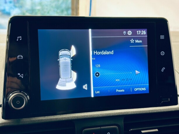 toyota-proace-city-diesel-2020-big-23