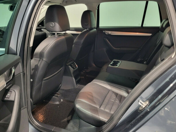 skoda-octavia-bensin-2016-big-23