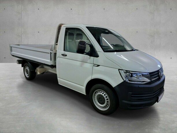 volkswagen-transporter-diesel-2017-big-2
