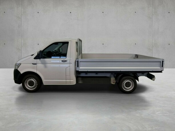 volkswagen-transporter-diesel-2017-big-3