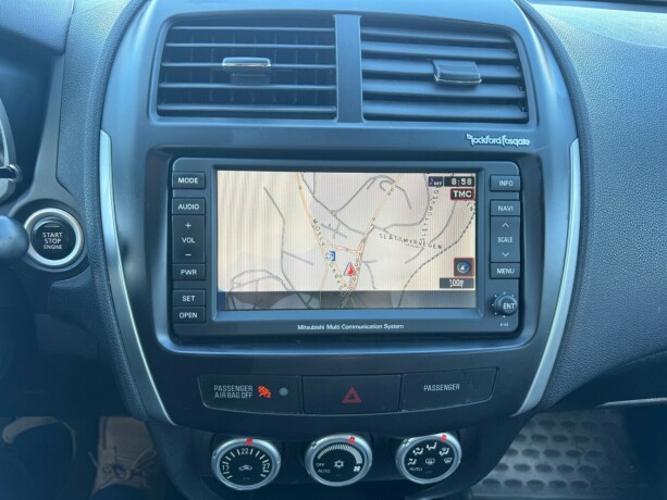 mitsubishi-asx-diesel-2011-big-11