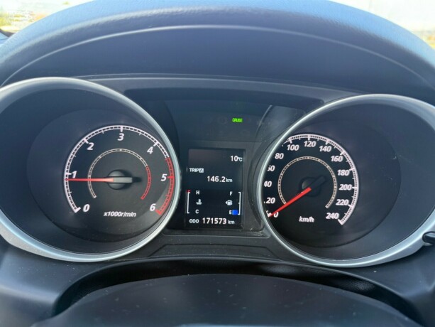 mitsubishi-asx-diesel-2011-big-10