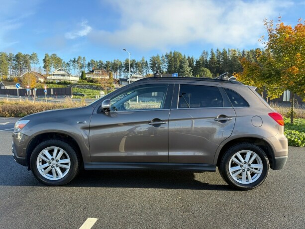 mitsubishi-asx-diesel-2011-big-5