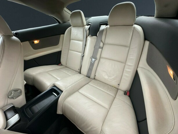 volvo-c70-diesel-2010-big-18