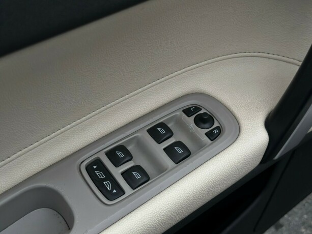 volvo-c70-diesel-2010-big-31