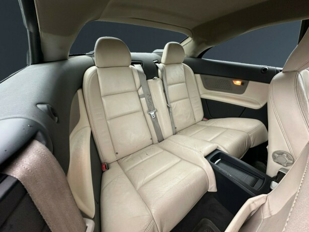 volvo-c70-diesel-2010-big-19