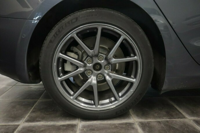 tesla-model-3-elektrisitet-2019-big-43