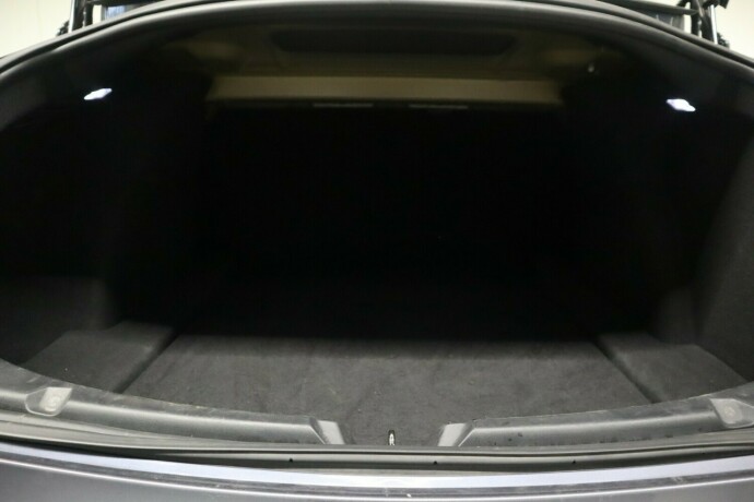 tesla-model-3-elektrisitet-2019-big-39