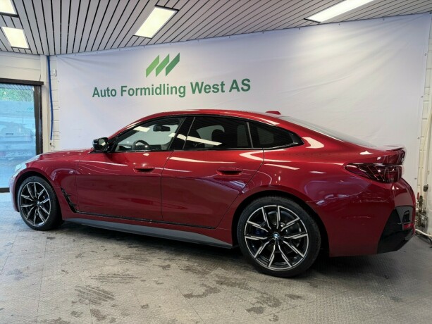 bmw-i4-m50-elektrisitet-2025-big-4