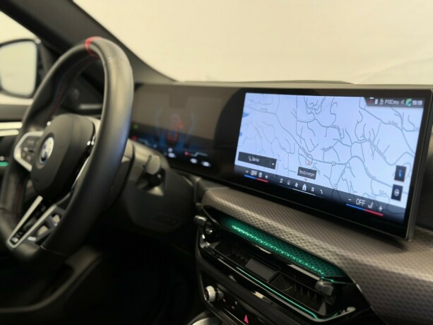 bmw-i4-m50-elektrisitet-2025-big-14