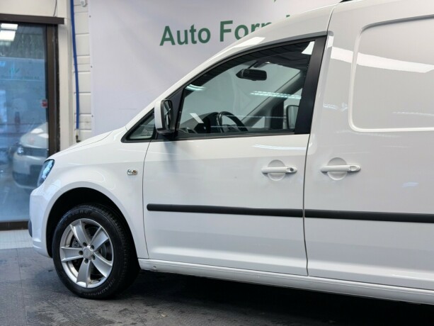 volkswagen-caddy-maxi-diesel-2015-big-7