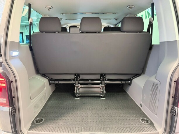 volkswagen-multivan-diesel-2020-big-18