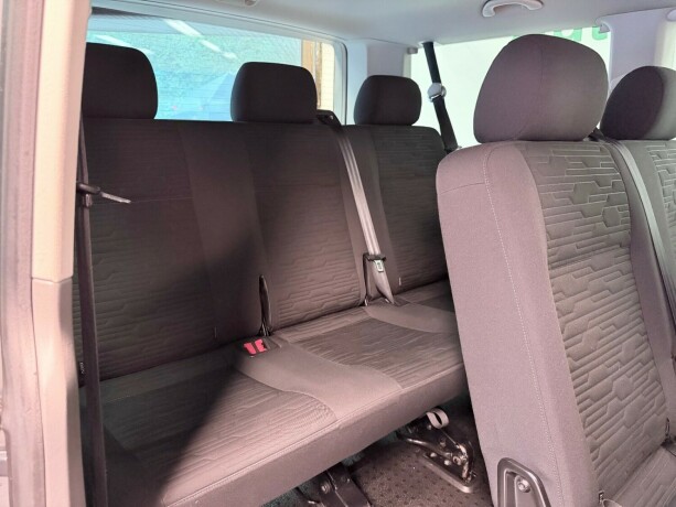 volkswagen-multivan-diesel-2020-big-17