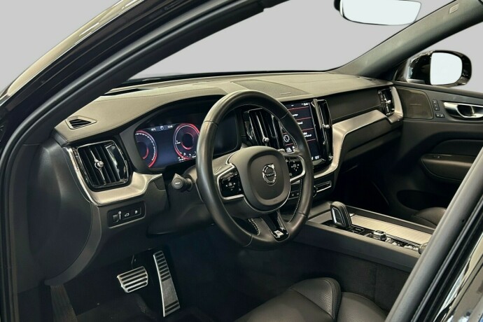 volvo-xc-60-elektrisitetbensin-2020-big-8