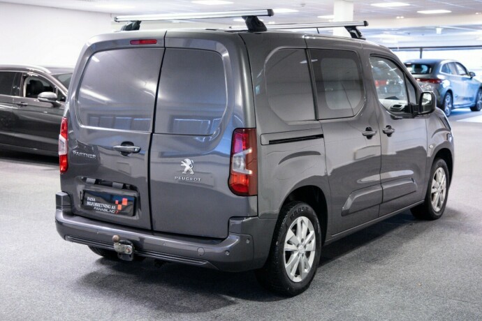 peugeot-partner-diesel-2020-big-2