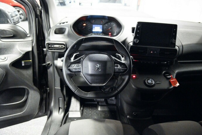 peugeot-partner-diesel-2020-big-10