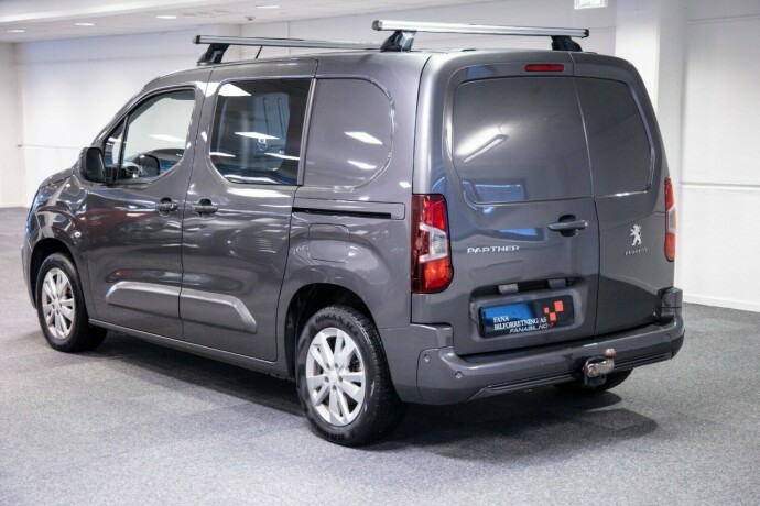 peugeot-partner-diesel-2020-big-1