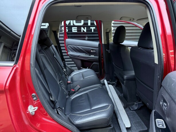 mitsubishi-outlander-elektrisitetbensin-2017-big-31