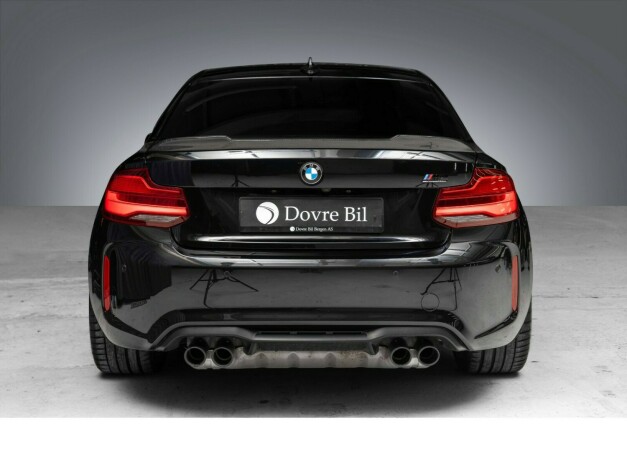 bmw-m2-bensin-2019-big-11