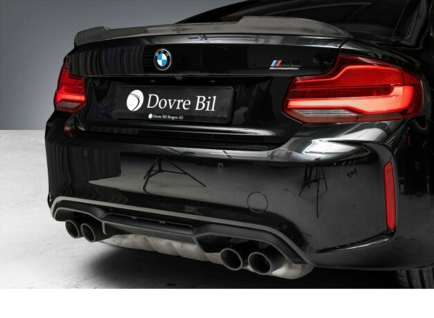 bmw-m2-bensin-2019-big-13