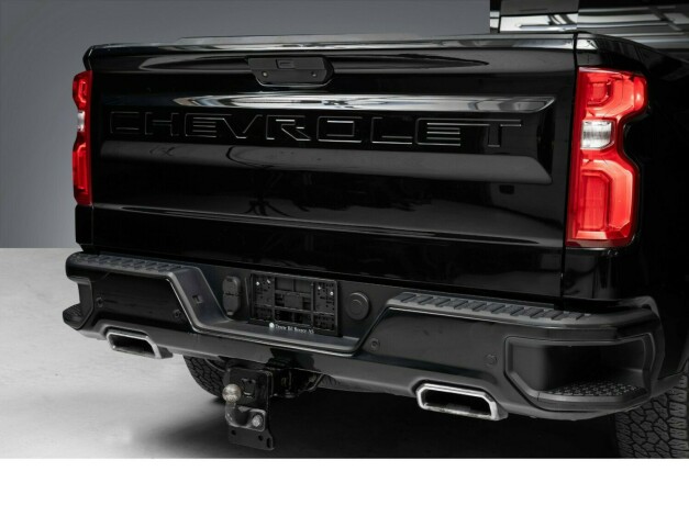 chevrolet-silverado-diesel-2021-big-12