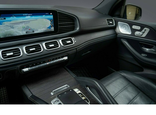 mercedes-benz-gls-diesel-2020-big-16