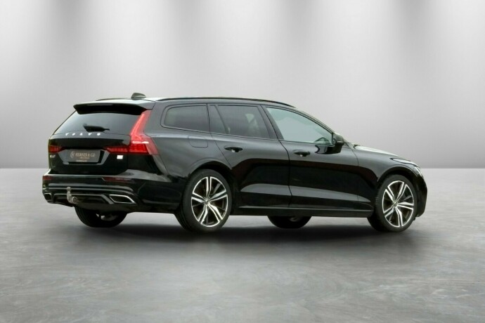 volvo-v60-elektrisitetbensin-2022-big-3
