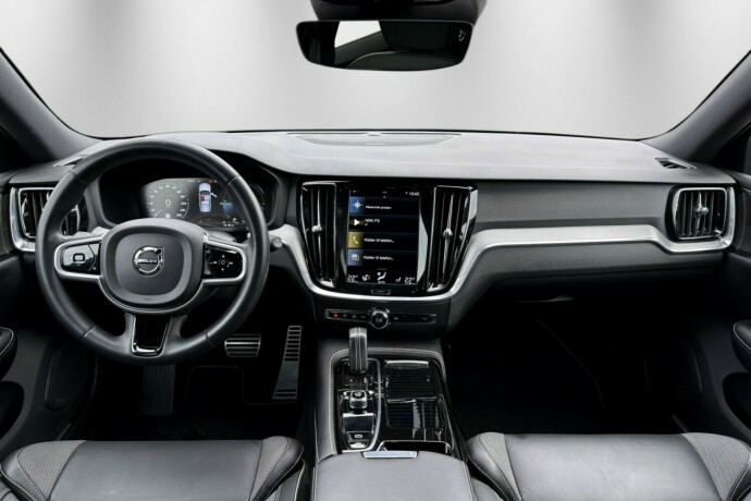 volvo-v60-elektrisitetbensin-2022-big-14