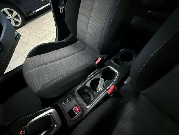 opel-corsa-elektrisitet-2022-big-17