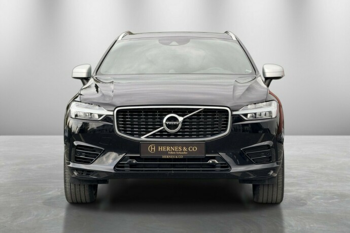 volvo-xc-60-elektrisitetbensin-2019-big-3