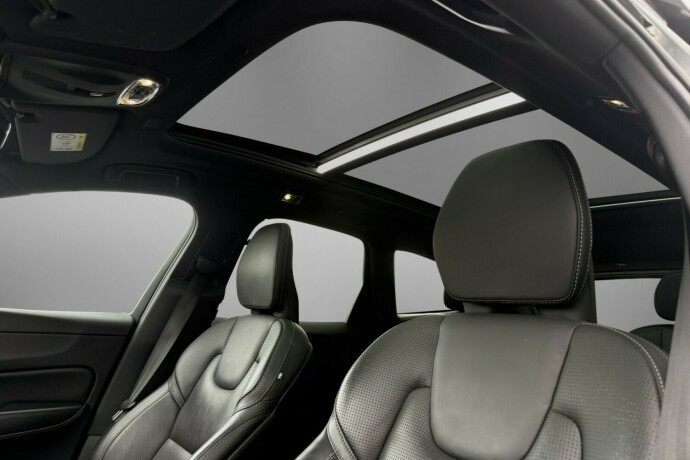 volvo-xc-60-elektrisitetbensin-2019-big-26